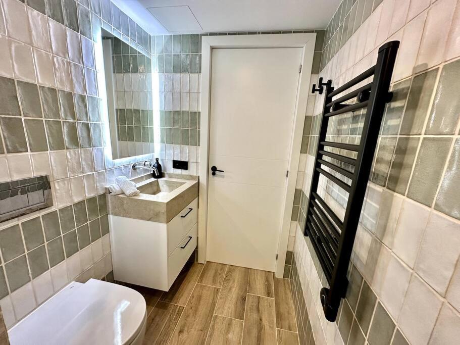 Moderno Y Acogedor Apartamento Con Terraza “ Llebeig” Сольєр Екстер'єр фото